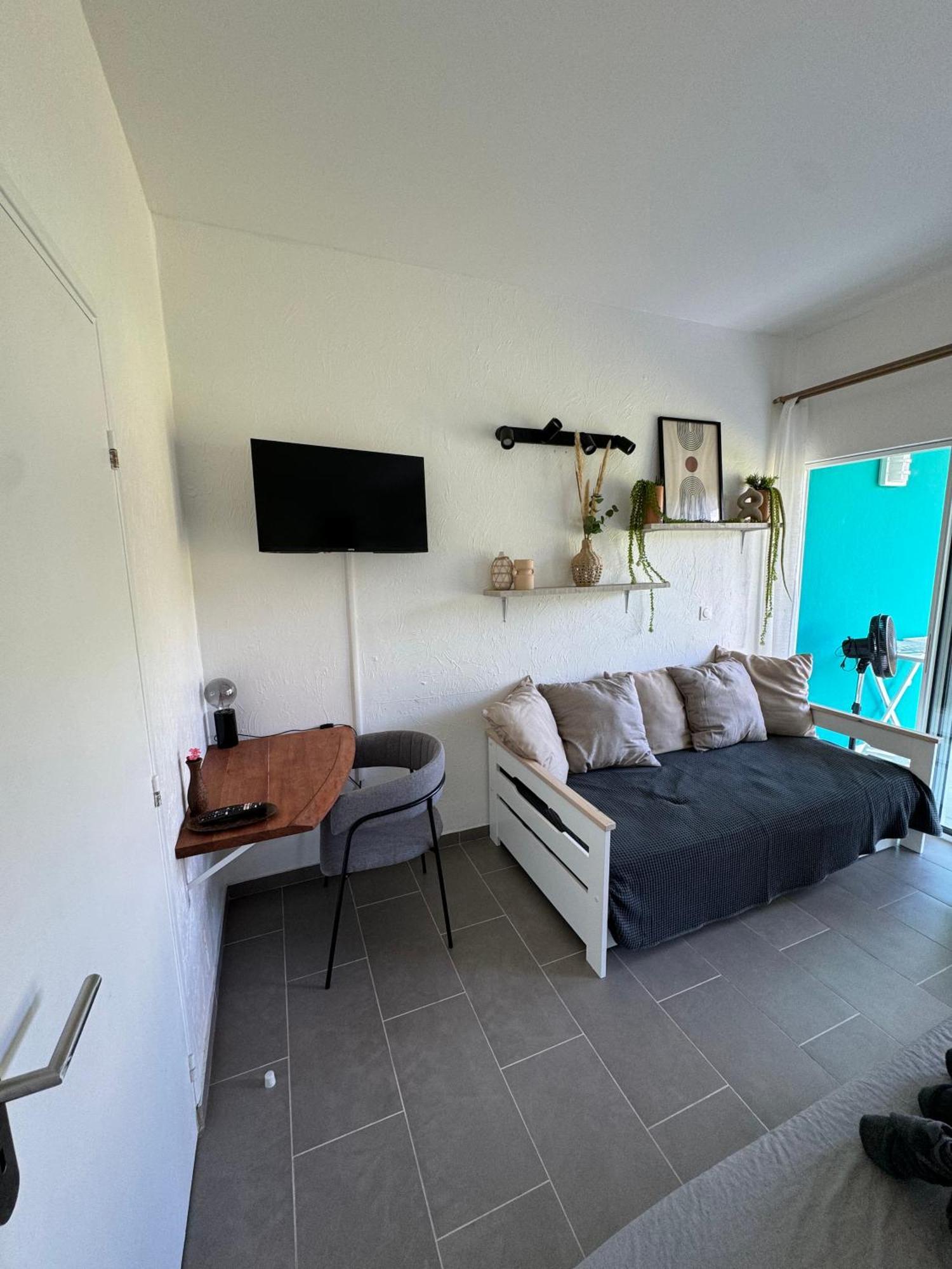 Studio Kaz' Coco Grand-Bourg  Экстерьер фото