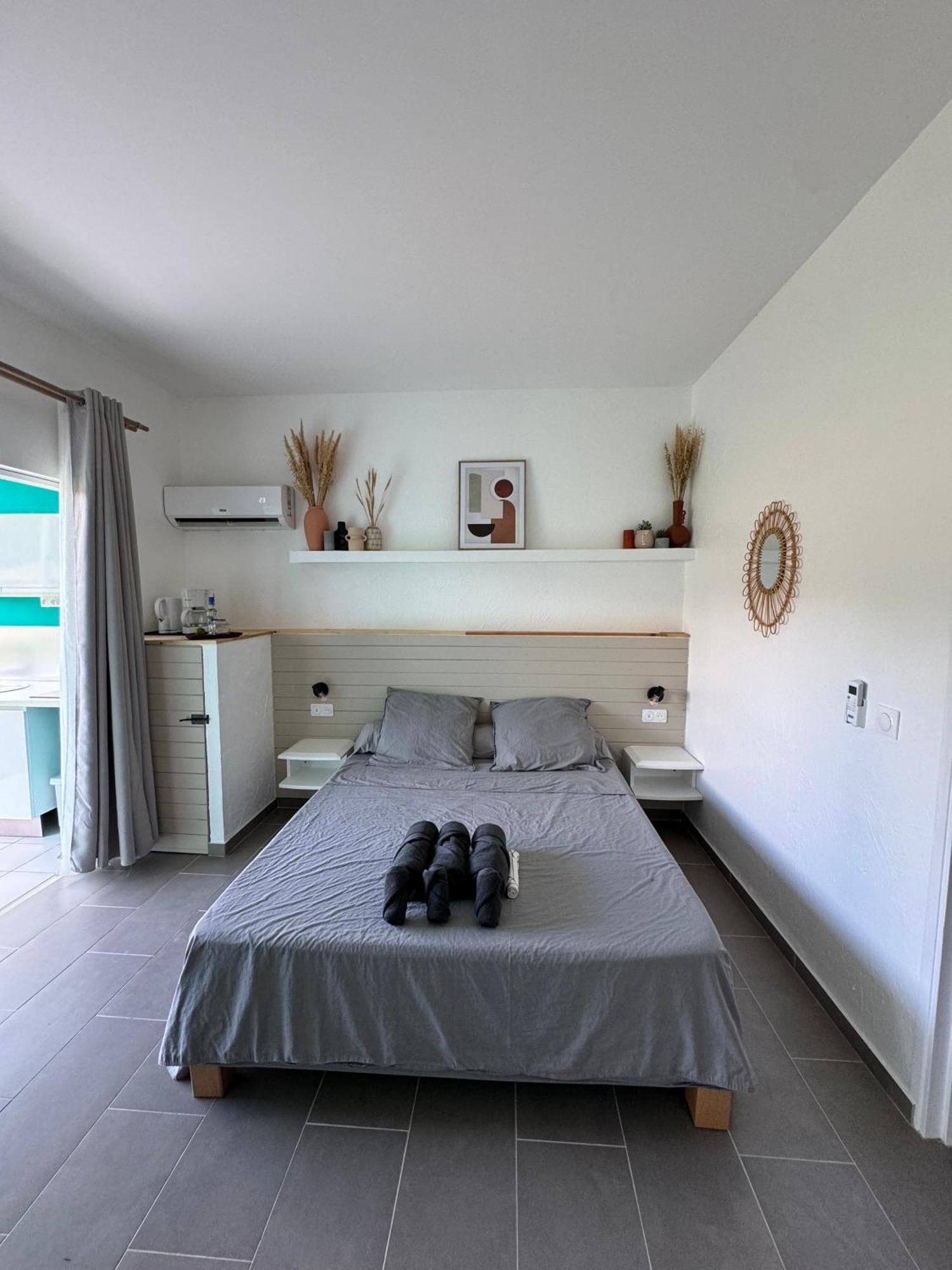 Studio Kaz' Coco Grand-Bourg  Экстерьер фото