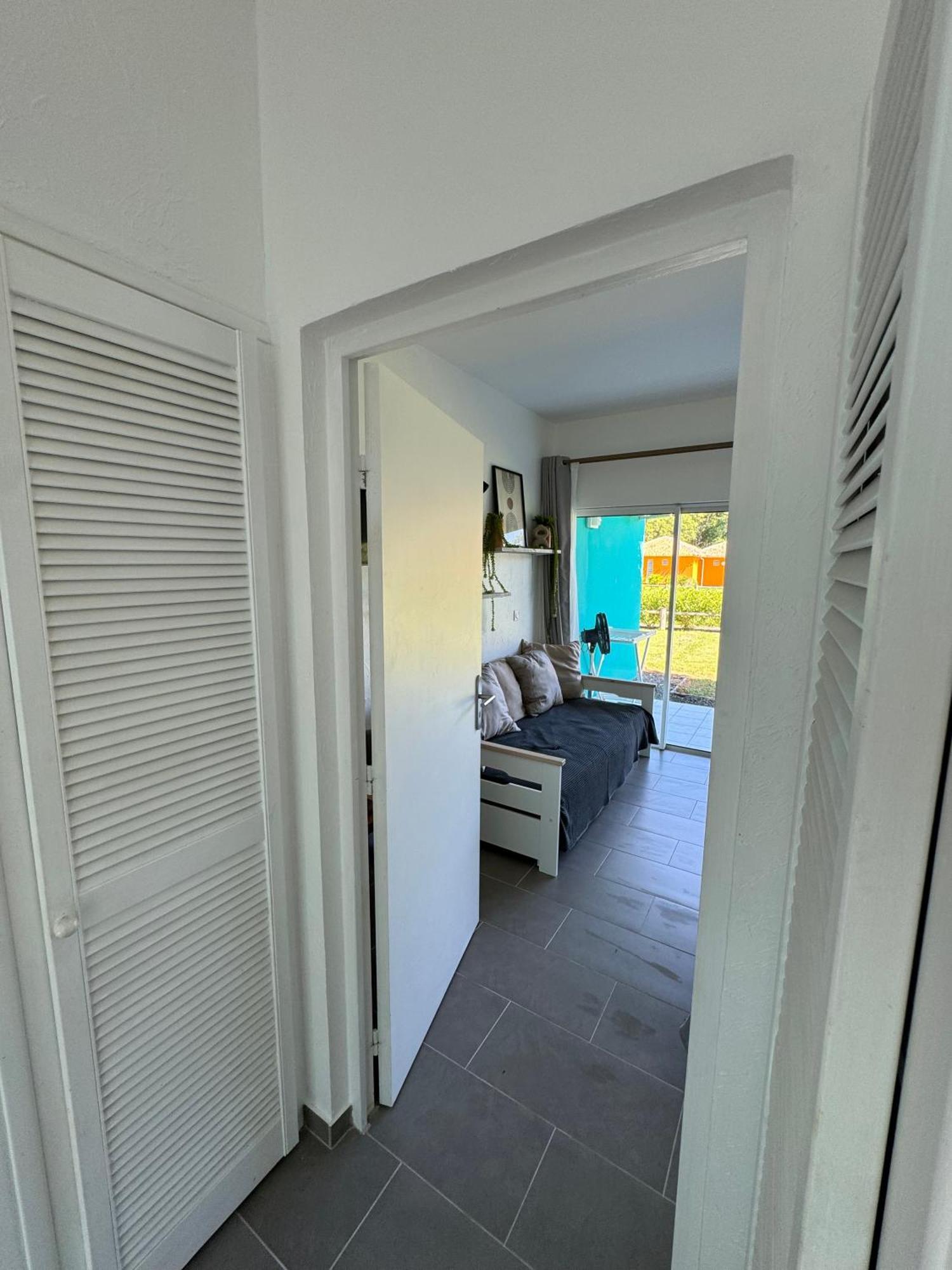 Studio Kaz' Coco Grand-Bourg  Экстерьер фото